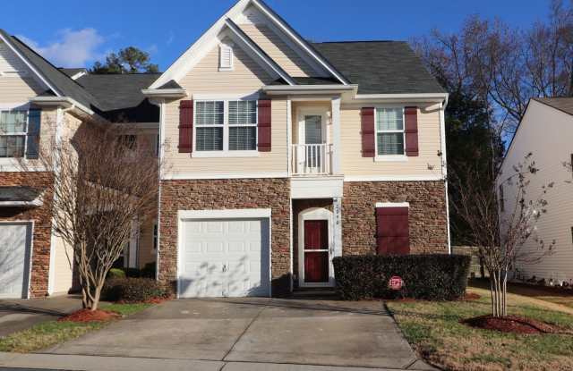 Gorgeous END UNIT 3 bedroom town home in desirable Harpers Mill with Garage! photos photos