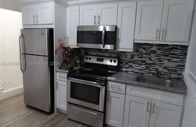 2433 NW 96th St photos photos 2433 NW 96th St photos photos