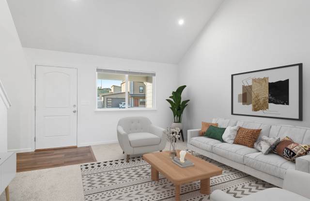 1607 Alyssaelaine Drive Gallery 3