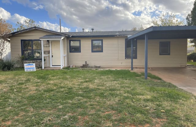 5465 Encino Road - 5465 Encino Road, Abilene, TX 79605