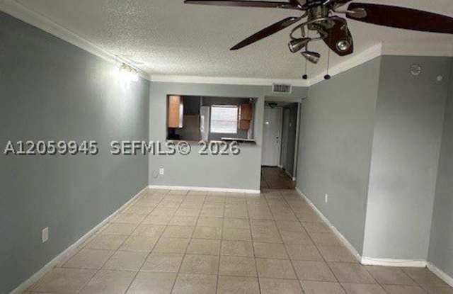 20800 NE 8th Ct Gallery 3