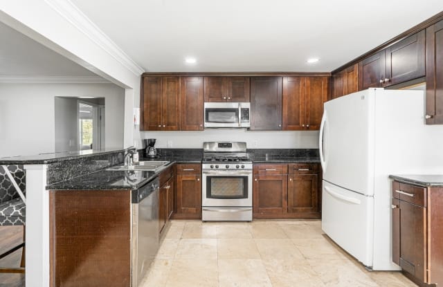 6316 Skyline Drive Gallery 2