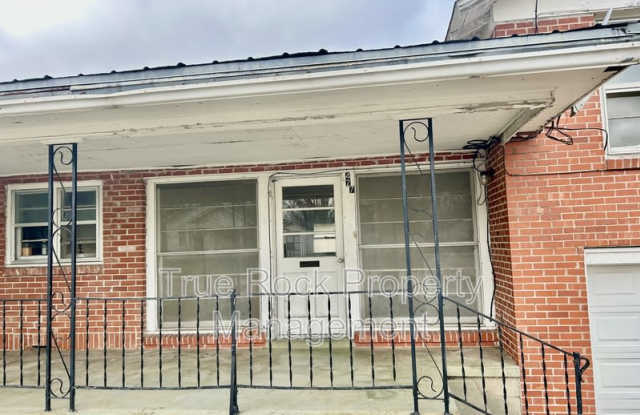 427 S Center Ave photos photos