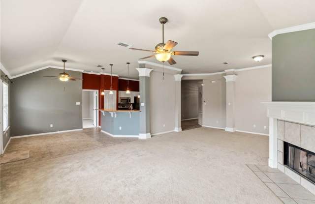 5925 Bishops Mill Drive Gallery 2