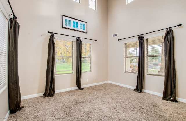 13676 N 152ND Drive Gallery 3