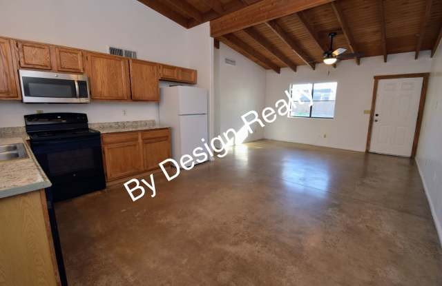 Charming Mid-Century Style: Vaulted Beams  Private Oversized Yard photos photos