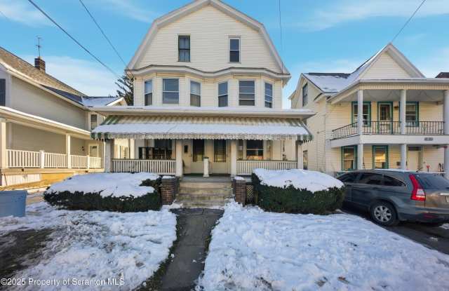 1312-14 N Washington Avenue photos photos