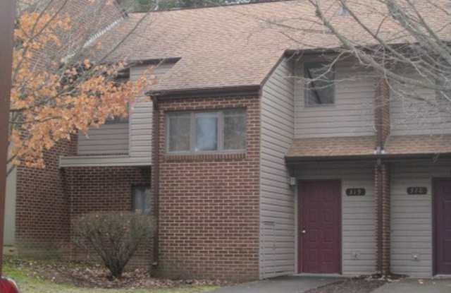 3 Bedroom 2.5 Bath Townhouse photos photos