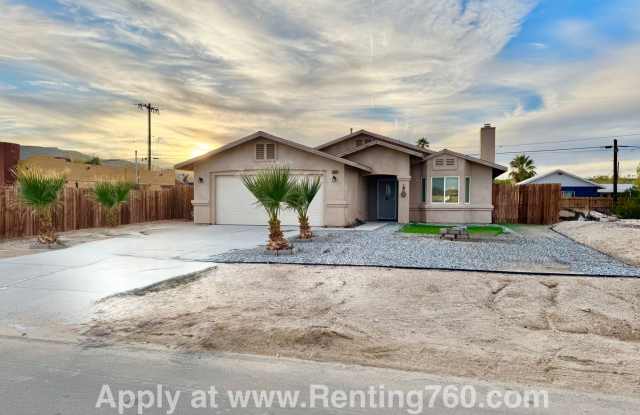 Gorgeous  Spacious 4 Bed Home - 6288 Mojave Avenue, Twentynine Palms, CA 92277