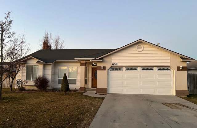 3 bedroom, 2 bath home, available in Caldwell photos photos