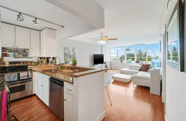 1670 lincoln Ct - 1670 Lincoln Court, Miami Beach, FL 33139