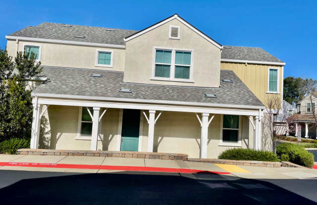 5366 Sablewood ln - 5366 Sable Wood Lane, Carmichael, CA 95628