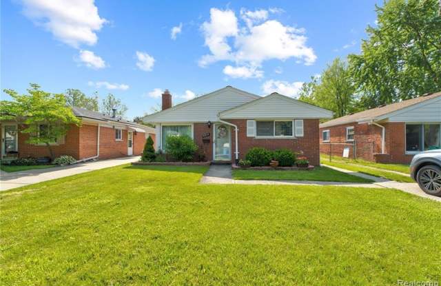 Beautiful Home in Dearborn Heights photos photos
