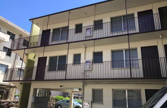 Lusitana Hale, 1 bdrm, 1 bath, 1 pkg, free water, sewer,  electricity - 1469 Lusitana Street, Honolulu, HI 96813