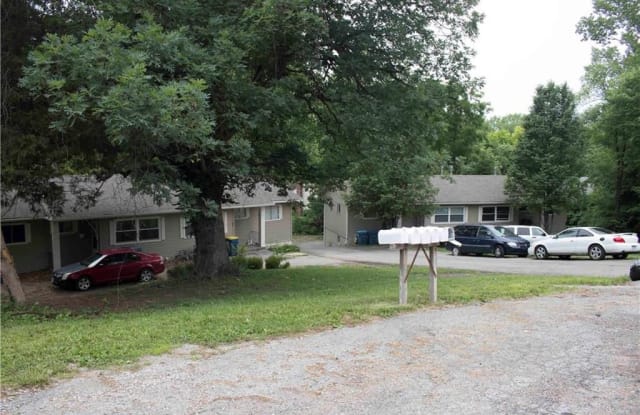 11427 East Lexington Avenue - 11427 E Lexington Ave, Sugar Creek, MO 64054