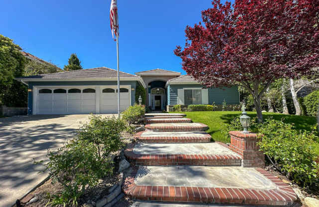 COMING SOON! Single Story 3 Bedroom Home for Rent in Newhall! photos photos