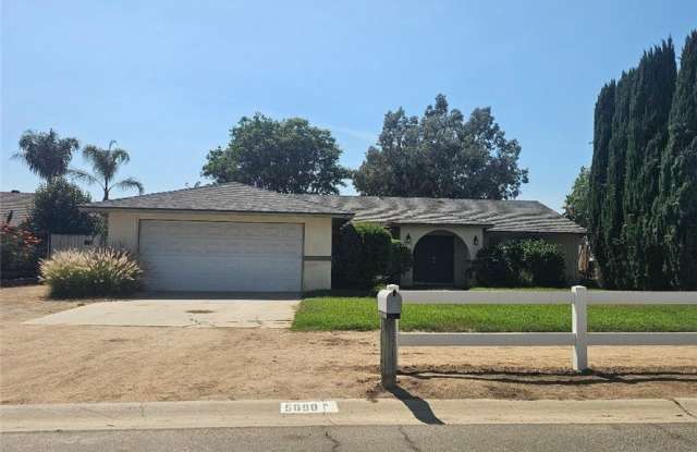 5090 Viceroy Avenue photos photos