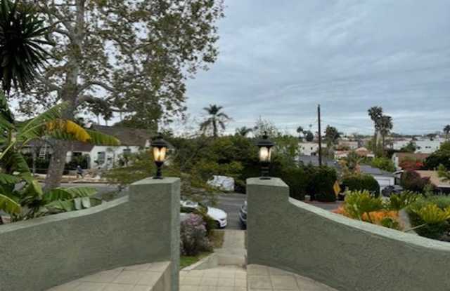 Stunning 4 bedroom 3 bath photos photos