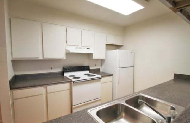 9212 Shadow Creek Ln Gallery 2