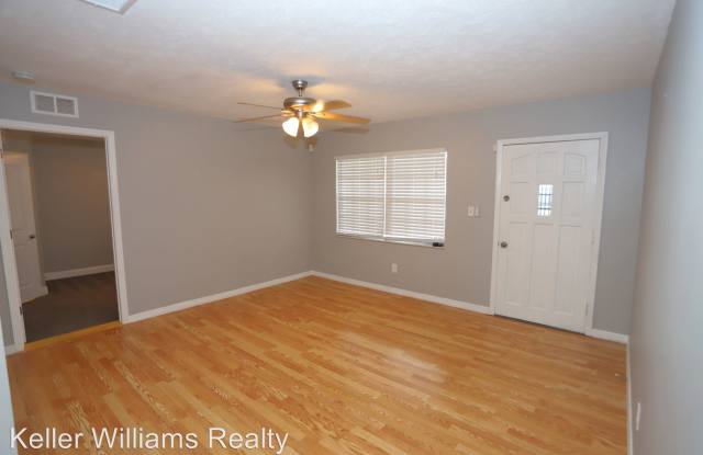 1205 Sagamore Dr Gallery 2