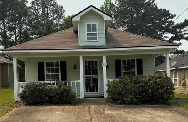 807 Pine Hill Court photos photos