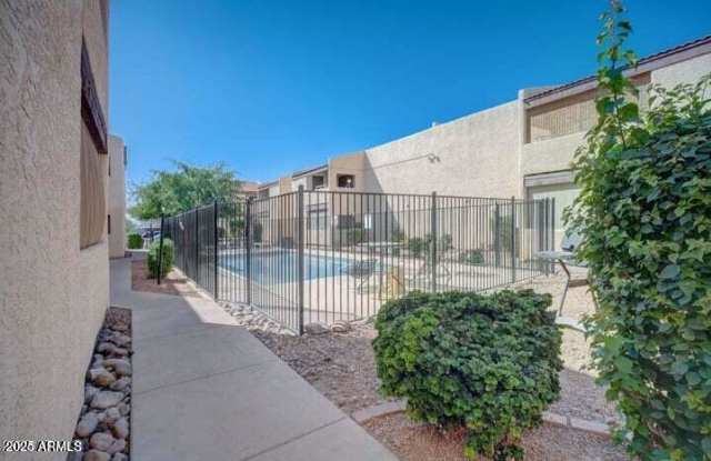 720 E Alice Ave - 720 East Alice Avenue, Phoenix, AZ 85020