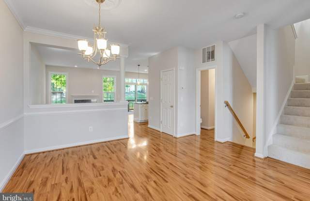 15519 EXMORE Court Gallery 3