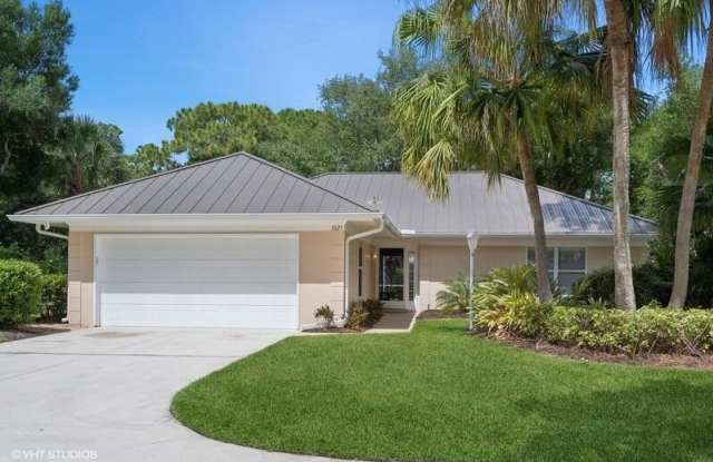 7625 Winged Foot Court photos photos