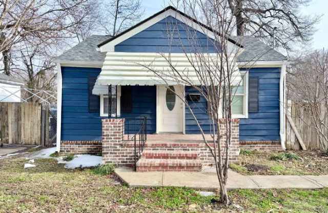 3738 Townes Avenue photos photos