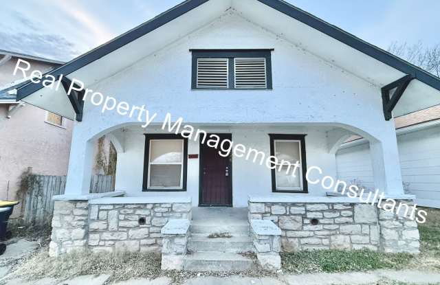 Renovated 2 Bedroom with Deposit Free Living via Obligo photos photos