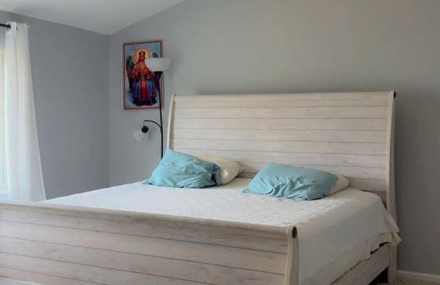 16011 E Bolling Dr photos photos