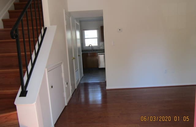 4158 HAMLIN COURT Gallery 2