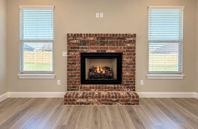 Spacious 4-Bedroom Home with 3 Bathrooms & 3-Car Garage in Piedmont, OK! Gallery 4