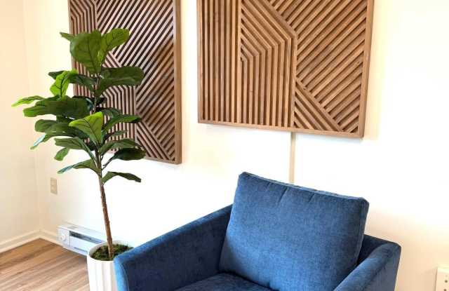 500 DELP Road Gallery 3