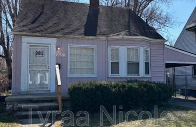 22241 Lyndon Street photos photos