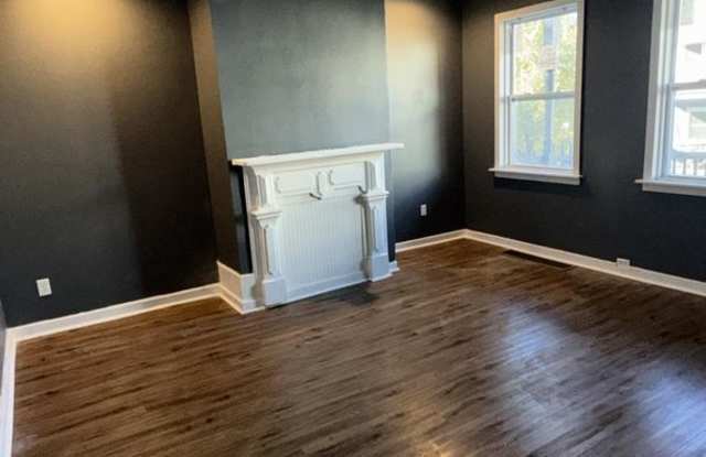 Spacious 5BR Home in Pittsburgh, Section 8 Considered!! Gallery 3