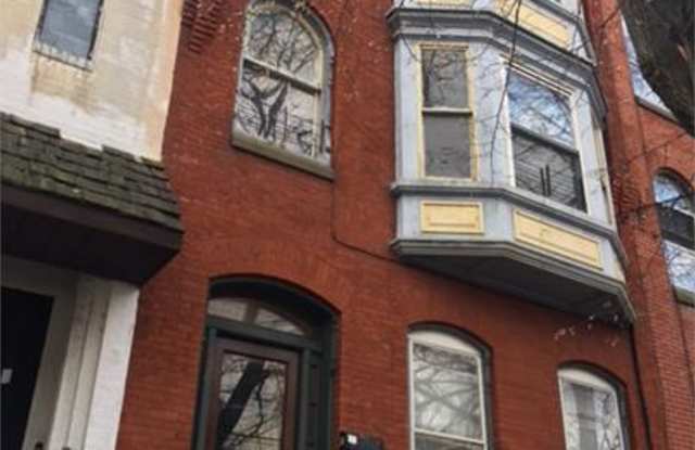 530 Elm St. - 3 photos photos