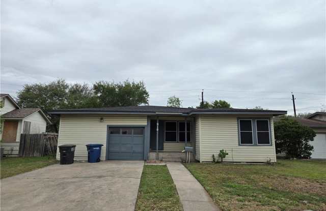 918 Stirman Street photos photos