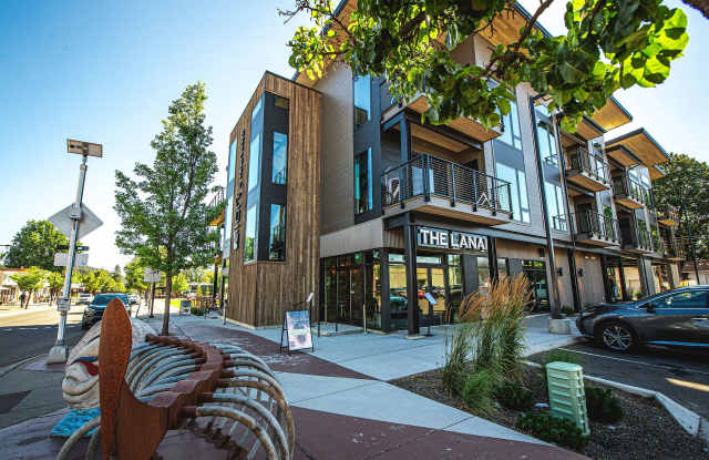 Perfect Corner Unit | 1 Bed, 1 Bath + Private Deck in Midtown CDA Gallery 3