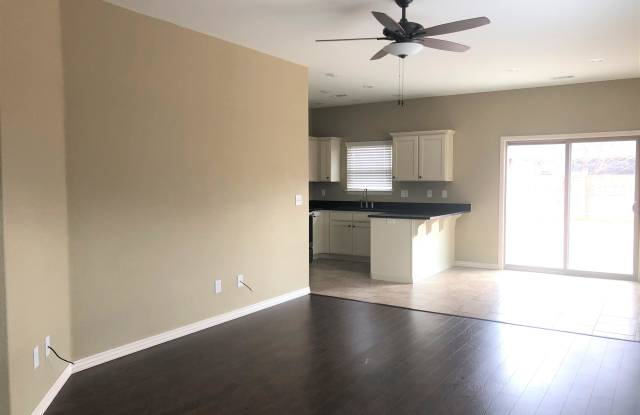 4856 Castlewood Lane Gallery 3