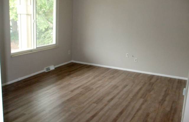 4367 S Eagle Cir Gallery 2