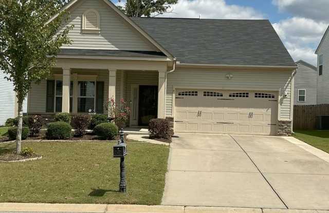 Lovely 3 Bedroom, 2 Bath Home, Very Well Maintained Throughout photos photos