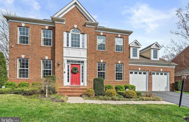 4561 RONA Place photos photos