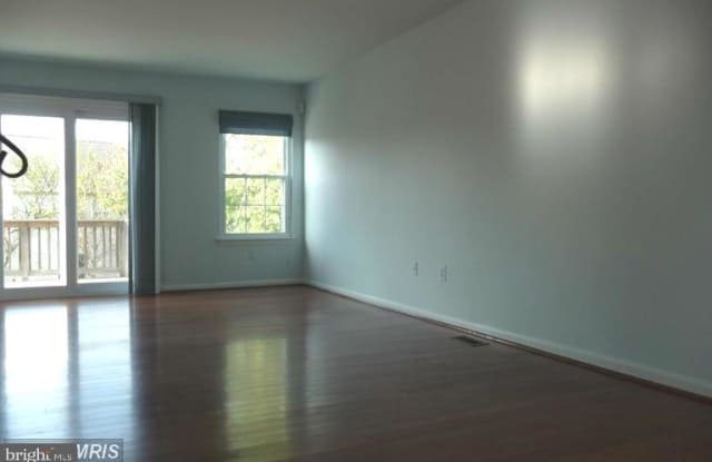 21214 WATERCRESS CIRCLE Gallery 4
