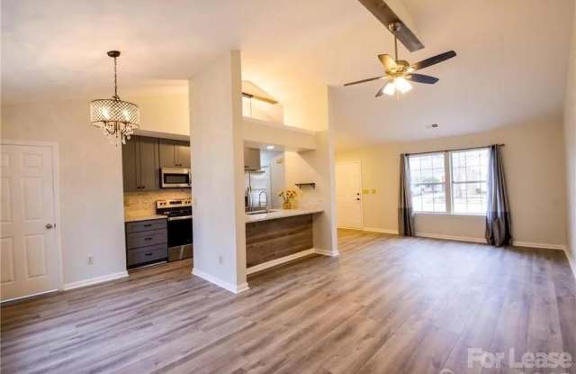 3203 Green Meadow Way Gallery 2