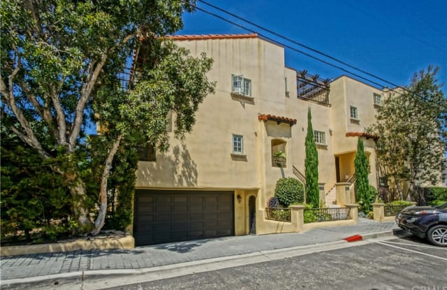333 11th Street - 333 11th Street, Manhattan Beach, CA 90266