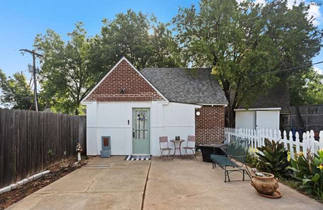 303 MORNINGSIDE DRIVE photos photos