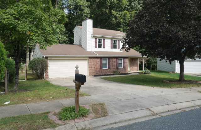 3803 Easton Ct Gallery 2