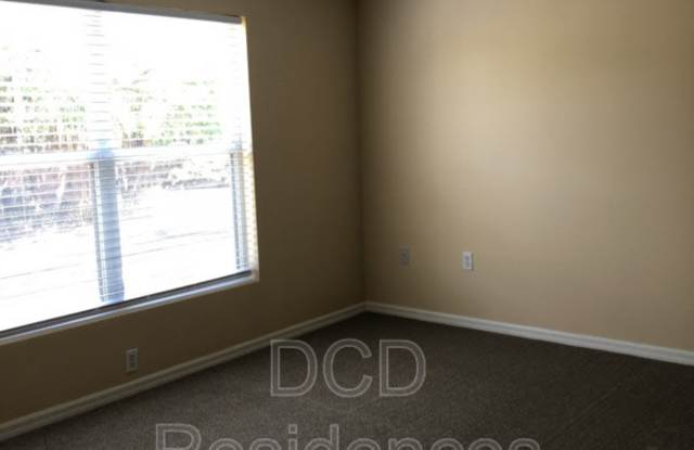 1144 Four Seasons Circle Gallery 3