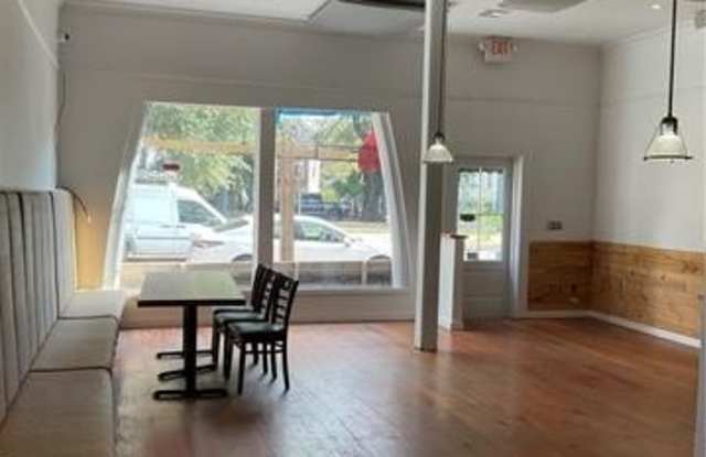 1506 S CARROLLTON Avenue Gallery 2